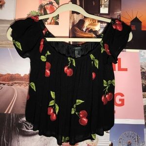 🍒 Cropped Black Off the Shoulder Cherry Top 🍒